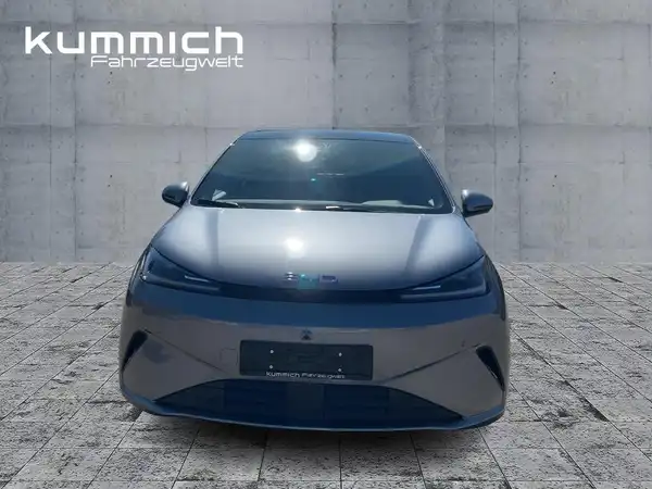 BYD DOLPHIN G DM-i Comfort (2/15)
