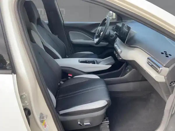 BYD DOLPHIN SURF Boost (10/15)