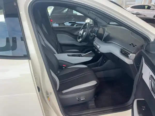 BYD DOLPHIN SURF Boost (11/15)