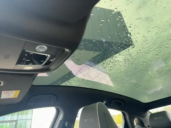 BYD SEAL Comfort (14/15)