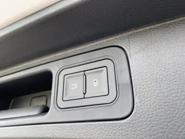 BYD Seal U DM-i Boost (14/15)