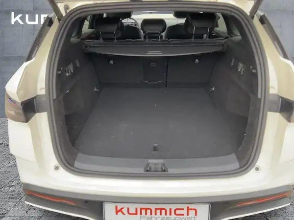 BYD SEAL 6 DM-i Touring Comfort (13/15)