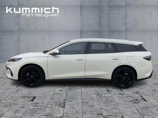 BYD SEAL 6 DM-i Touring Comfort (6/15)