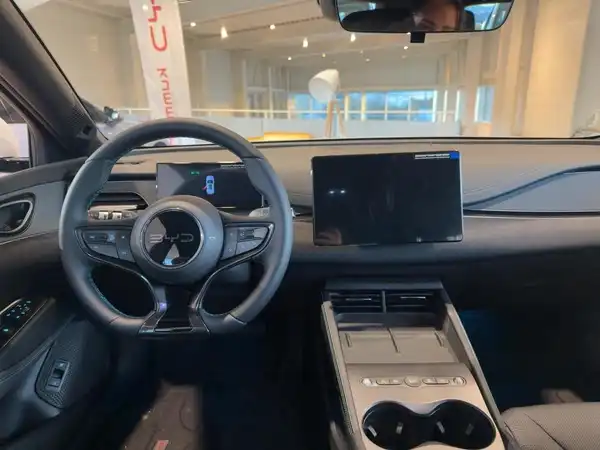 BYD SEAL 6 DM-i Touring Boost (8/15)