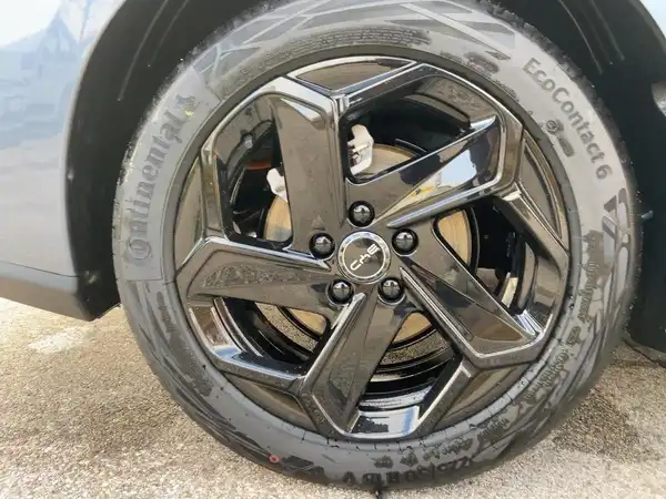 BYD SEAL 6 DM-i Touring Comfort Lite (7/15)