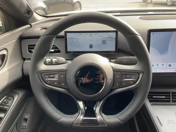 BYD SEAL 6 DM-i Touring Comfort (9/15)