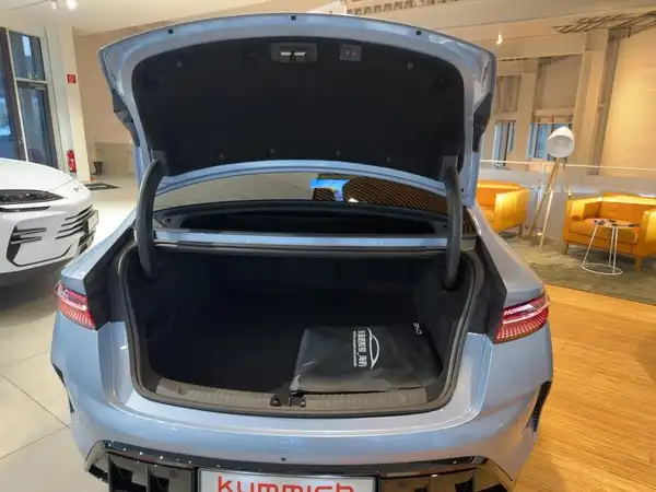 BYD SEAL Design (13/15)