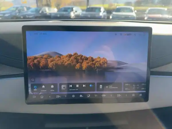 BYD SEAL 6 DM-i Touring Comfort Lite (10/15)