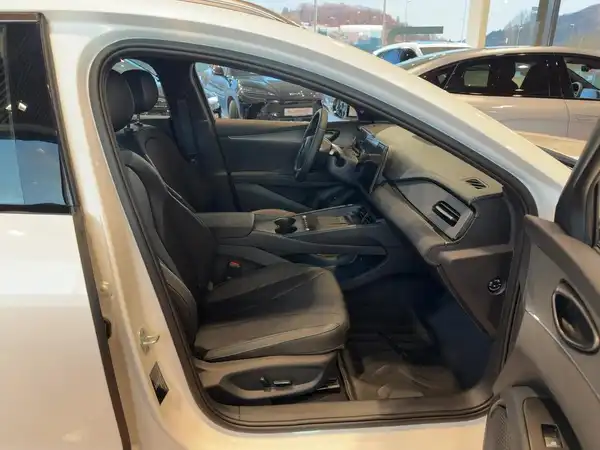BYD SEAL 06 6 DM-i Touring Boost (11/15)