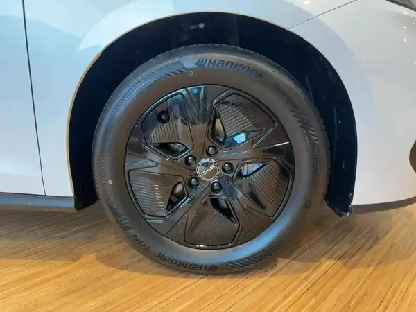 BYD SEAL 06 6 DM-i Touring Boost (7/15)