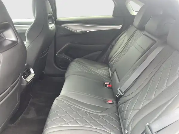 BYD SEALION 7 EXCELLENCE AWD (14/18)