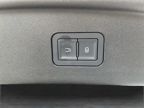 BYD SEALION 7 EXCELLENCE AWD (16/18)