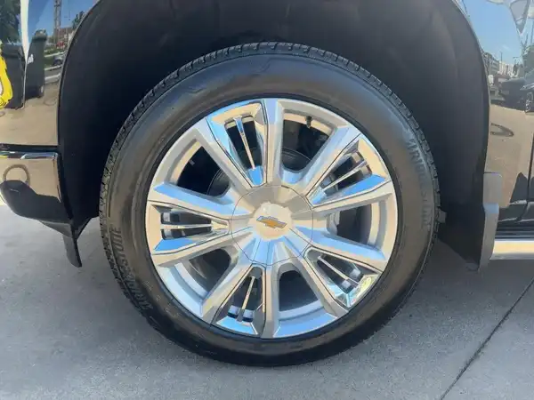CHEVROLET SILVERADO (7/15)