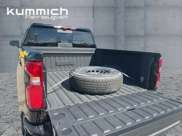 CHEVROLET SILVERADO (12/15)