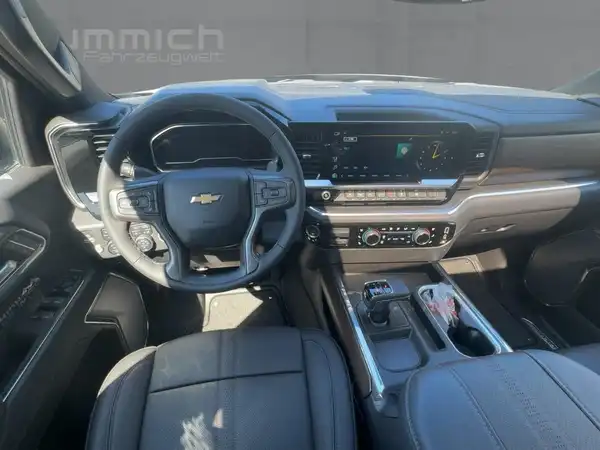 CHEVROLET SILVERADO (8/15)