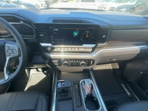 CHEVROLET SILVERADO (9/15)
