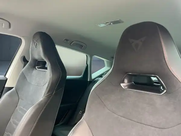 CUPRA ATECA (24/26)
