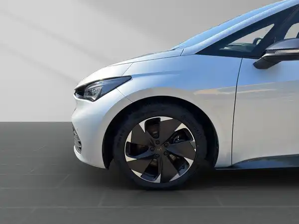 CUPRA BORN (16/16)