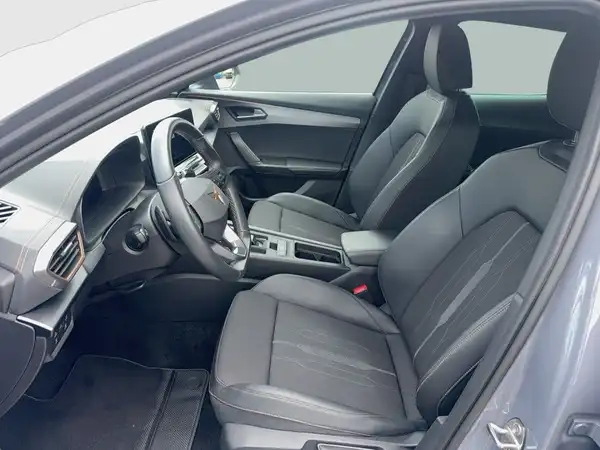 CUPRA FORMENTOR (8/17)