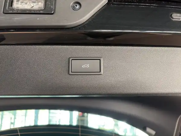 CUPRA FORMENTOR (21/26)