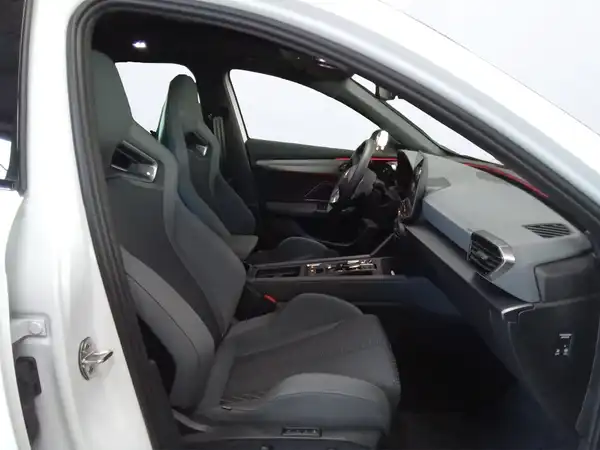 CUPRA FORMENTOR (8/14)