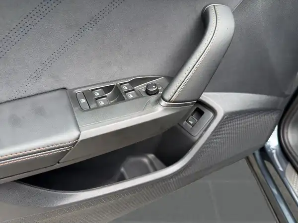 CUPRA FORMENTOR (8/19)