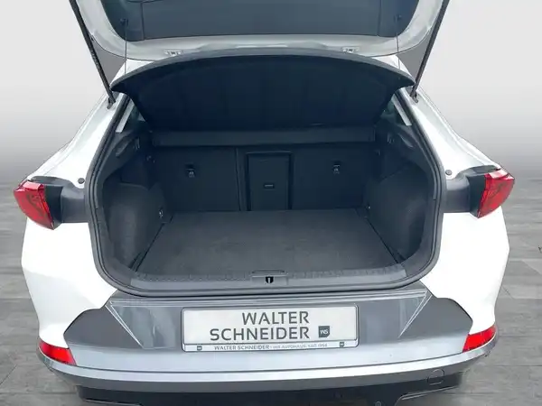 CUPRA FORMENTOR (13/16)