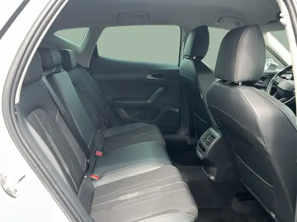 CUPRA FORMENTOR (14/16)