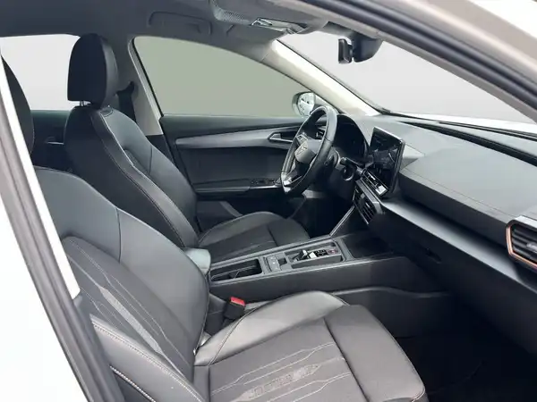 CUPRA FORMENTOR (15/16)