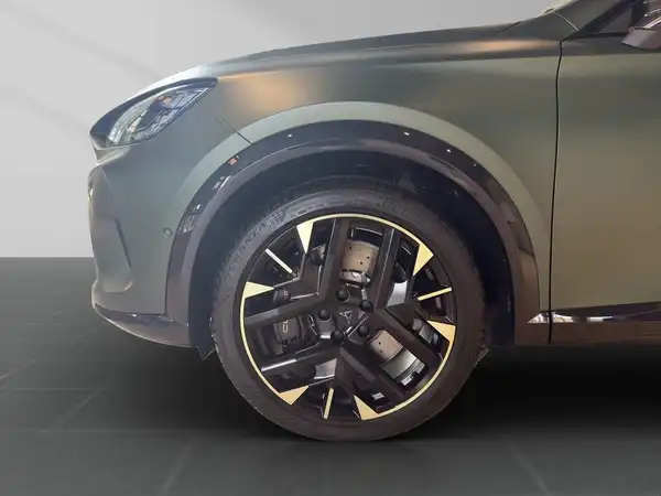 CUPRA FORMENTOR (18/20)