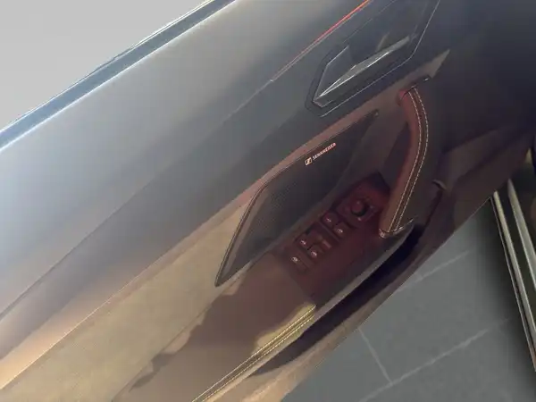CUPRA FORMENTOR (9/20)