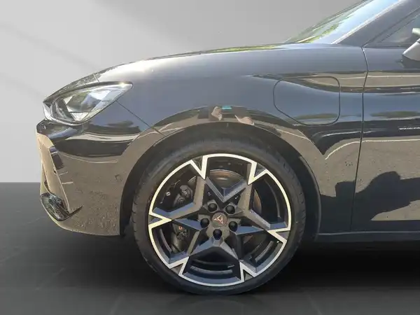 CUPRA LEON SPORTSTOURER (15/16)
