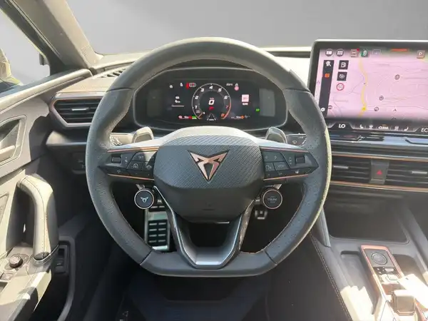 CUPRA LEON SPORTSTOURER (9/16)