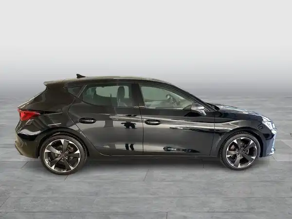 CUPRA LEON (6/17)