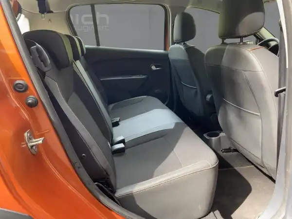 DACIA SANDERO (12/15)