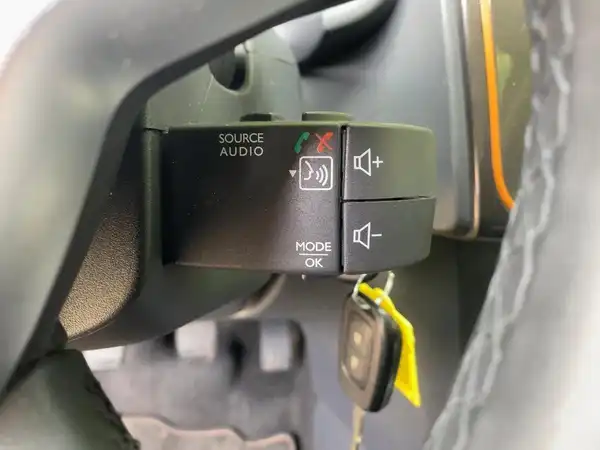 DACIA SANDERO (14/15)