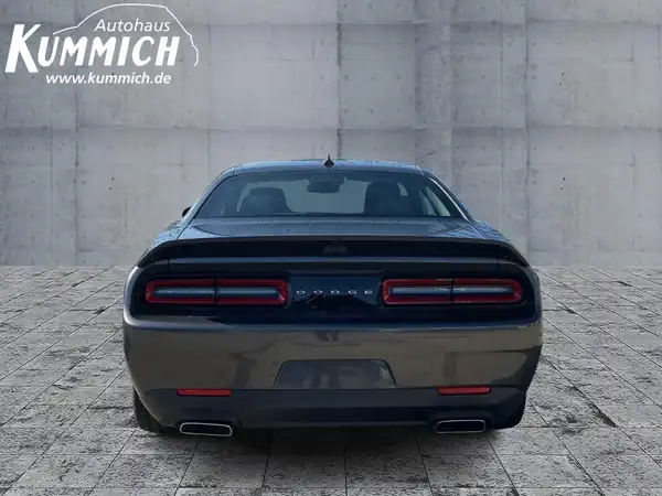 DODGE CHALLENGER R/T (5/15)