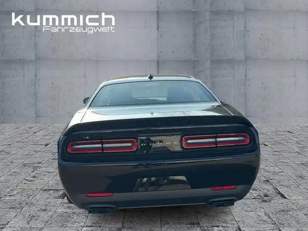 DODGE CHALLENGER HELLCAT WIDEBODY (5/15)