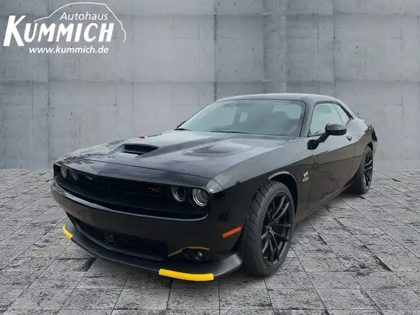 DODGE CHALLENGER (1/15)