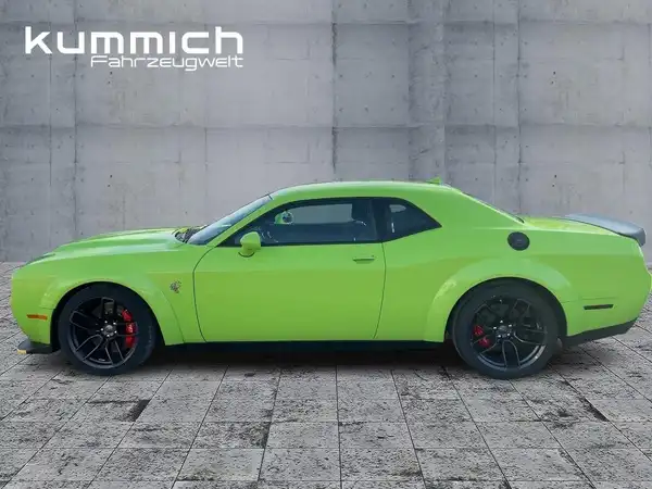 DODGE CHALLENGER HELLCAT WIDEBODY (6/15)