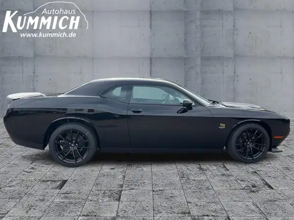 DODGE CHALLENGER (3/15)