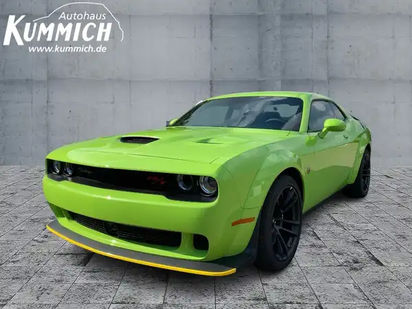 DODGE CHALLENGER SCAT PACK WIDEBODY (1/15)