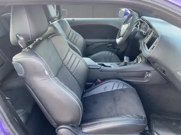 DODGE CHALLENGER HELLCAT WIDEBODY (11/15)