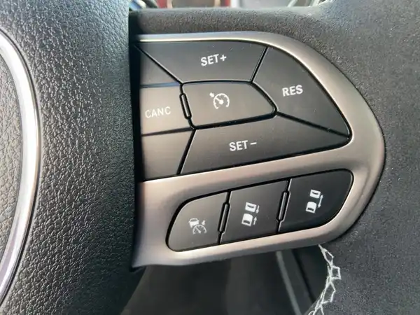 DODGE CHALLENGER HELLCAT WIDEBODY (14/15)