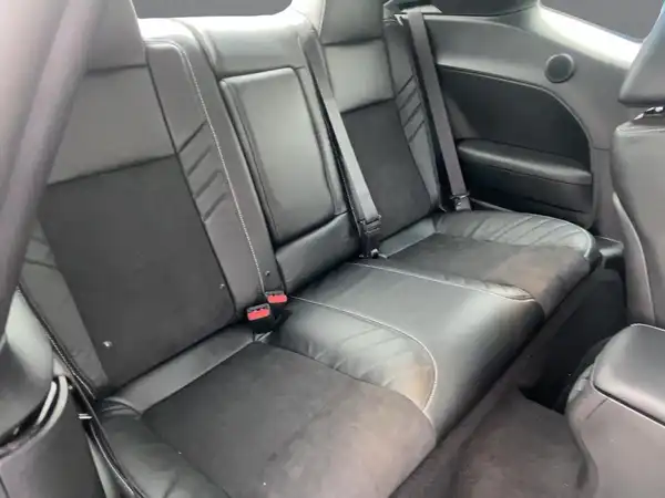 DODGE CHALLENGER HELLCAT WIDEBODY (12/15)