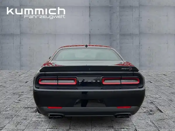 DODGE CHALLENGER HELLCAT WIDEBODY (5/15)