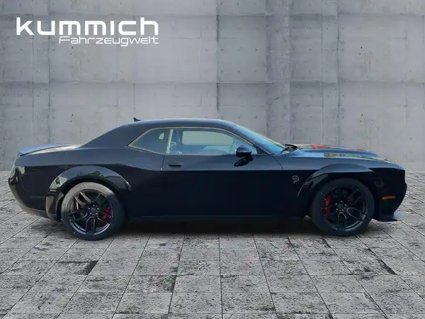 DODGE CHALLENGER HELLCAT WIDEBODY (3/15)