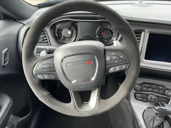 DODGE CHALLENGER (9/15)