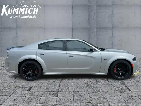 DODGE CHARGER SCAT PACK WIDEBODY (3/15)