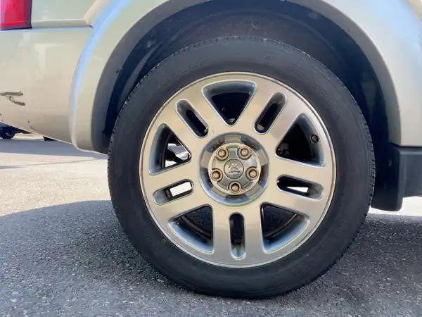 DODGE NITRO (11/14)